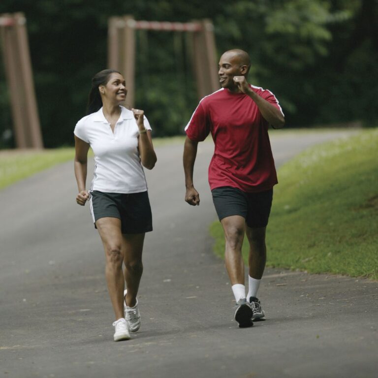 The Amazing Benefits of Walking Daily