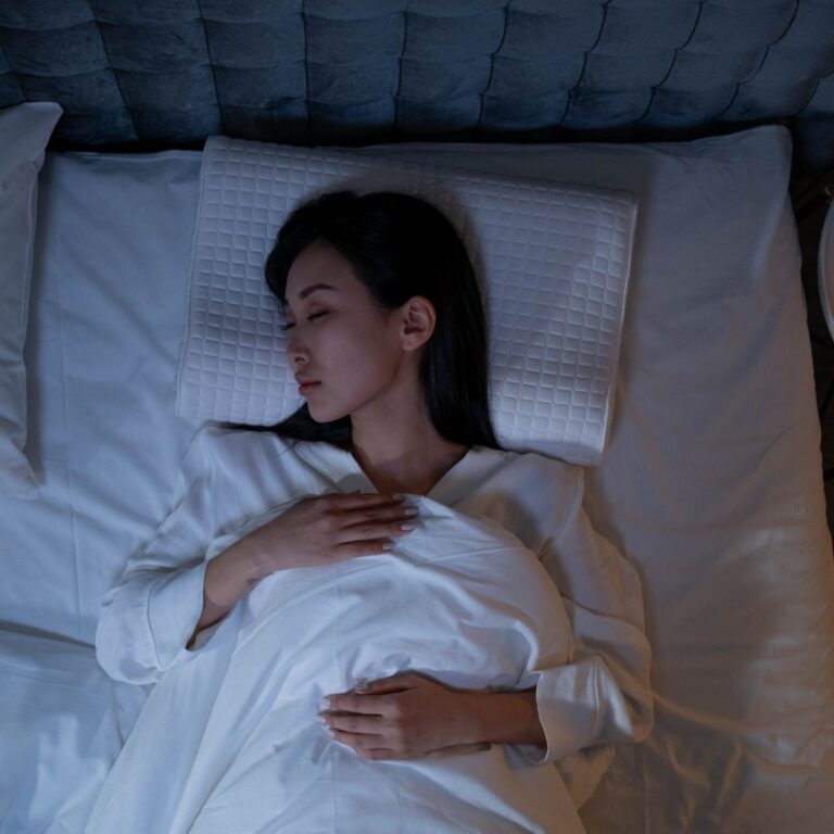 Nightly Routine: 12 Tips to Help You Sleep Better 